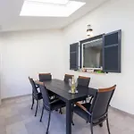 펜션 K&p 풀라